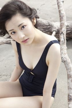 李菲儿